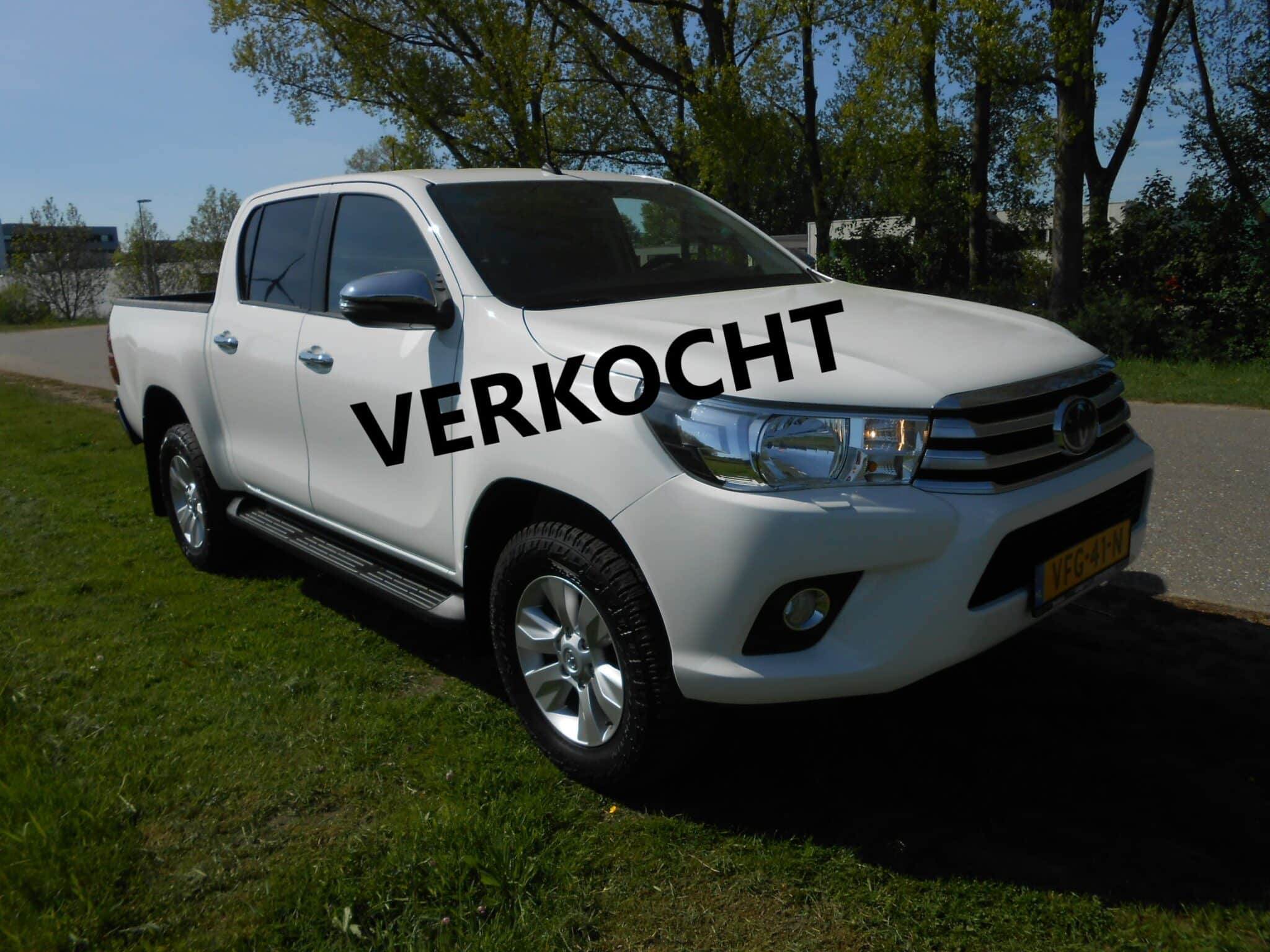 Toyota Hilux 2.4 D-4D-F Double Cab Professional