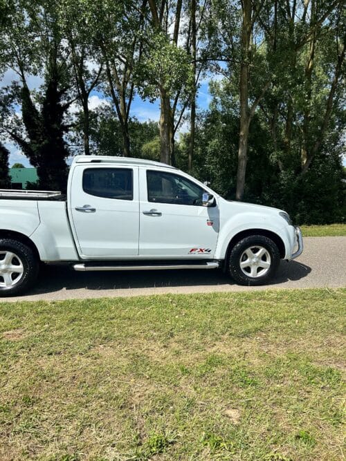 ISUZU D-MAX 2.5 Double Cab LSX - Afbeelding 3