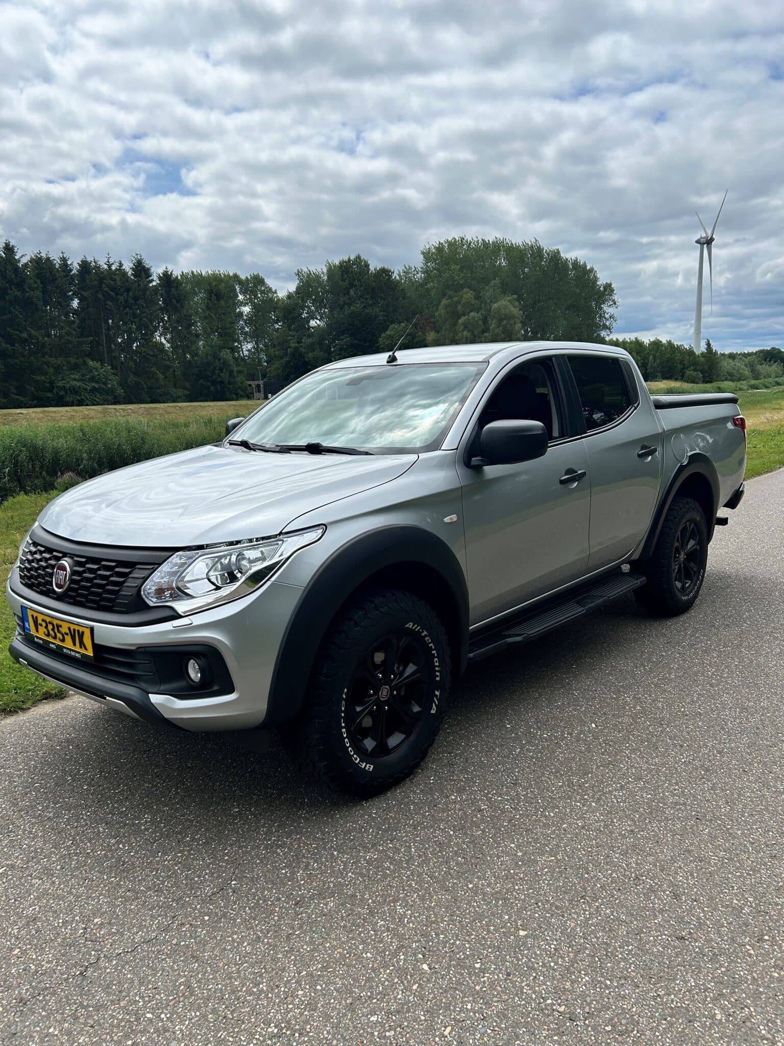 Fiat Fullback 2.4D LX Double Cab