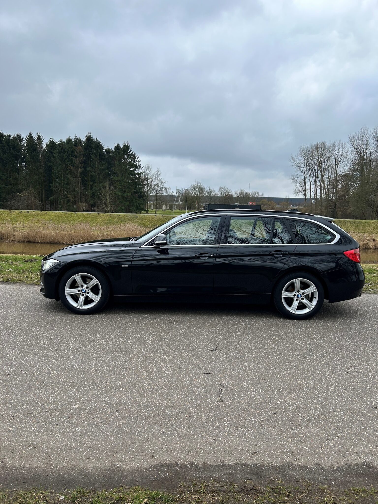 BMW 3ER REIHE Stationwagen 2.0 - Afbeelding 4